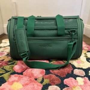 Wild One Travel Carrier
